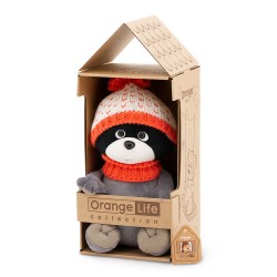 Denny, ratonul din plus cu caciula portocalie, 25cm, Orange Toys Denny, ratonul din plus cu caciula portocalie, 25cm, Orange Toys
